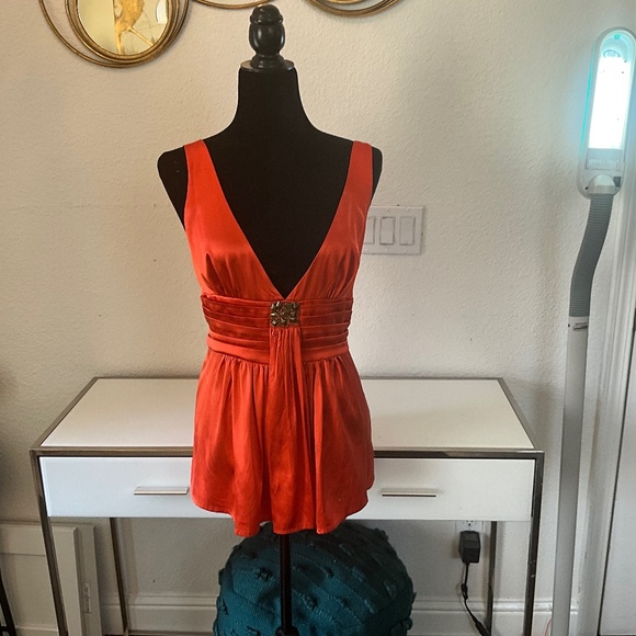 NWOT BEBE SATIN SILK SEXY BURNT ORANGE TOP L 😍😍😍 - Picture 1 of 11